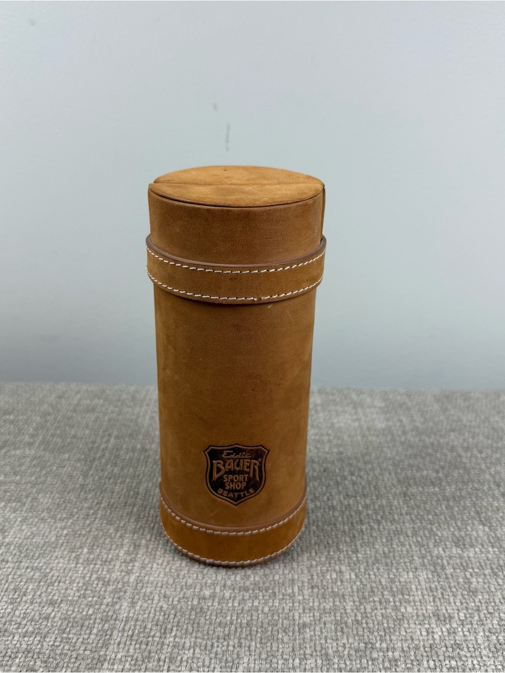 EDDIE BAUER Sport Shop Tan Leather Travel Bar Flask Cup Set Vintage Camping